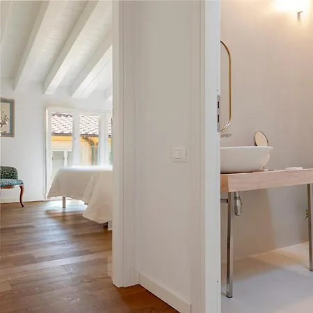 Waterfront Balcony I Grani 5 Grand *